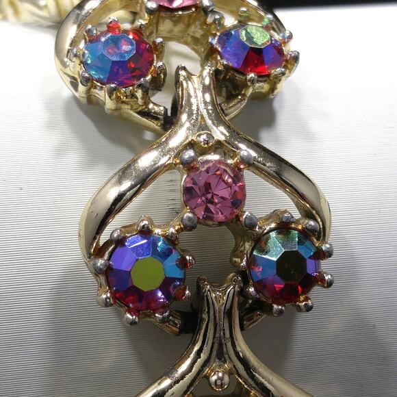 Vintage 1960s Red AB & Pink Rhinestone Bracelet, Gold Tone Links - Picture 5 of 10